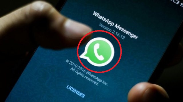 Mengembalikan Aplikasi WhatsApp yang Dihapus